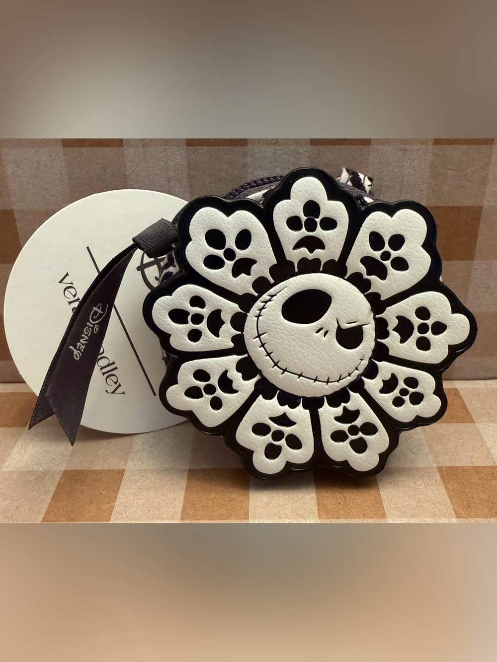 VERA BRADLEY DISNEY THE NIGHTMARE BEFORE CHRISTMAS ZIP EARBUD BAG CHARM NWT